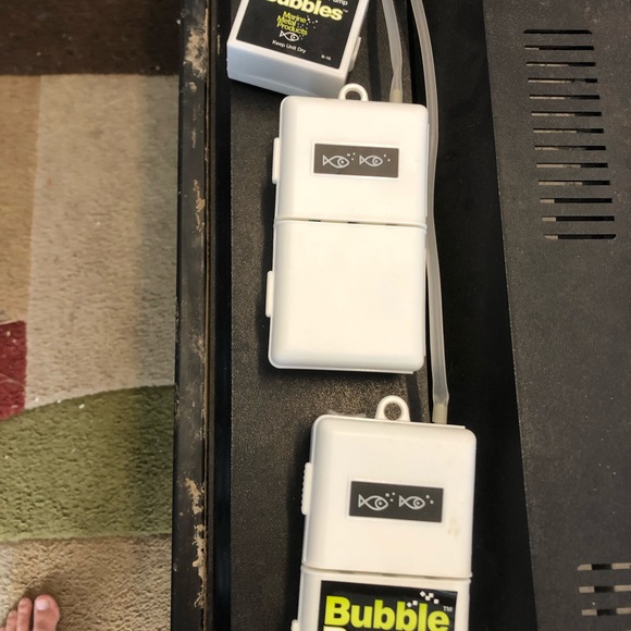 65 gallon fish tank - Picture 6 of 8